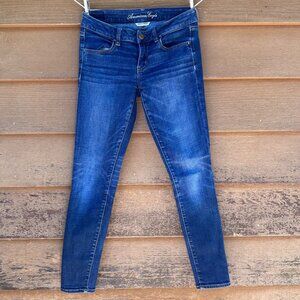 American Eagle Super Stretch Jegging Womens Blue Denim Size 6 Regular Slim Fit
